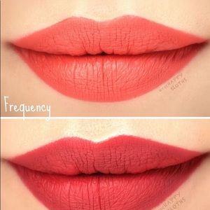 NIB Urban Decay Lo-Fi Lip Mousse in Frequency